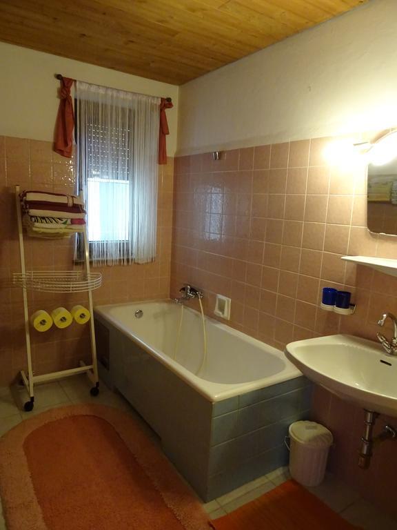 Ferienwohnung Traudl Singer Innsbruck Zimmer foto